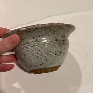 Pottery bowl - small